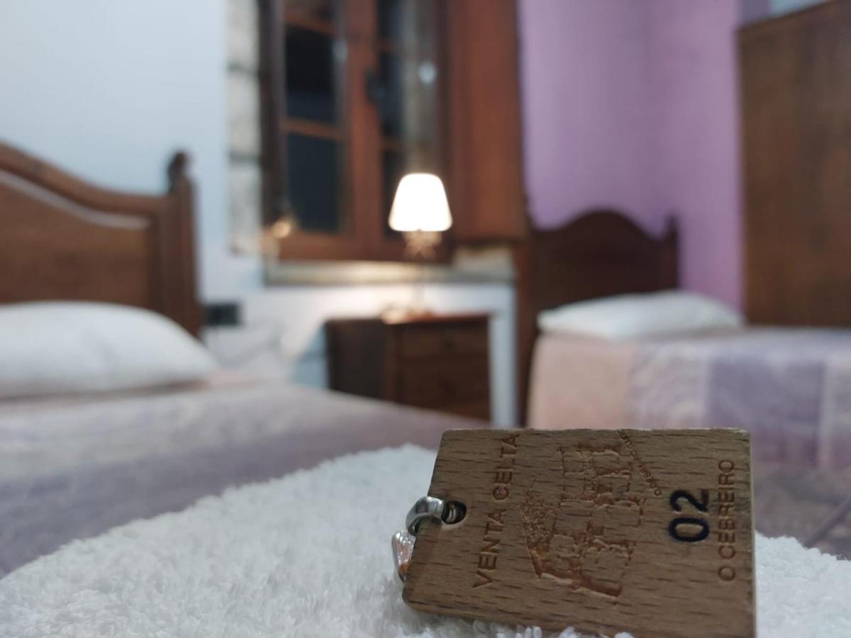 Hotel La Venta Celta O Cebrero Zewnętrze zdjęcie